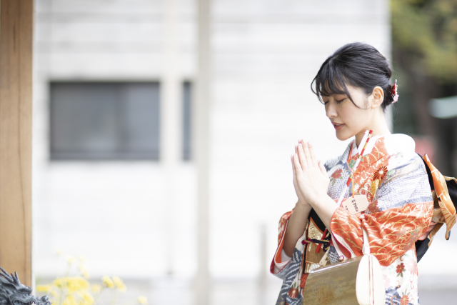 【あけおめLINE】体調を気遣いながら新年の挨拶（ママ友・友達・上司）【書き方・メール・LINE例文集】