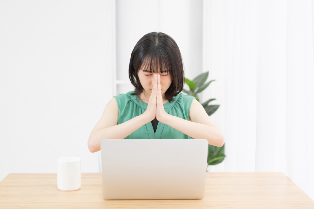 【ドタキャン】忘年会の欠席を当時・前日に伝えるメール・LINE【バレにくい理由】例文集