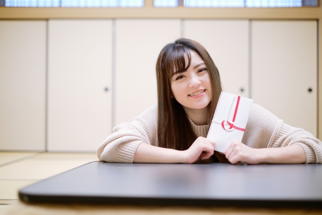 バイト・パートが店長（社員）に、あけおめLINE・新年の挨拶メール【例文集】