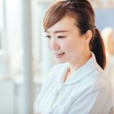 家族旅行:幼稚園(保育園)欠席届、12例文