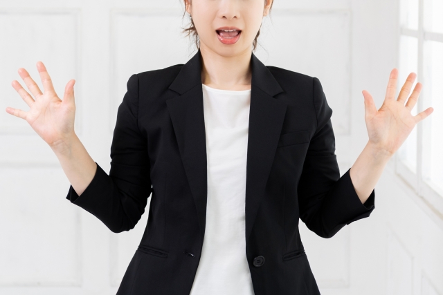 高校の同級生（理由なし）：結婚式不参加（お断り）メール・LINE例文