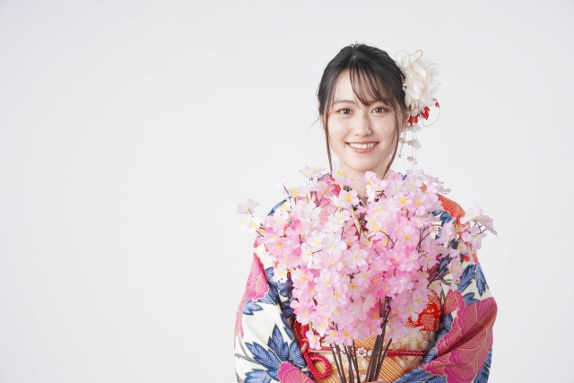 【会いたい】以前一緒に働いていた同僚に、あけおめLINE・新年の挨拶メール【例文集】