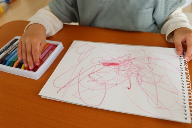 【溶連菌感染症と診断され欠席】連絡帳・メール例文（保育園・幼稚園）