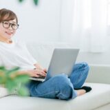 【クリスマスカードLINE・メール】子どもが同じ学校や習い事のママ友へ送る【書き方・例文集】