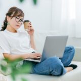 【クリスマスカードLINE・メール】職場で親しくなった友人へ送る【書き方・例文集】