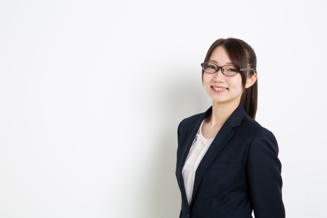 【高校志望動機・志願理由】中学校では欠席が多かったが、〇〇（職業）になりたい為に大学に行きたく高校に入りたい【例文・書き方】