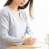 毒親はヒステリー(気分屋さん)が多い?話したくない!