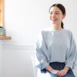 「洋の東西を問わず」意味は？言い換えは？ビジネスでも使える？失礼ではない使い方例文